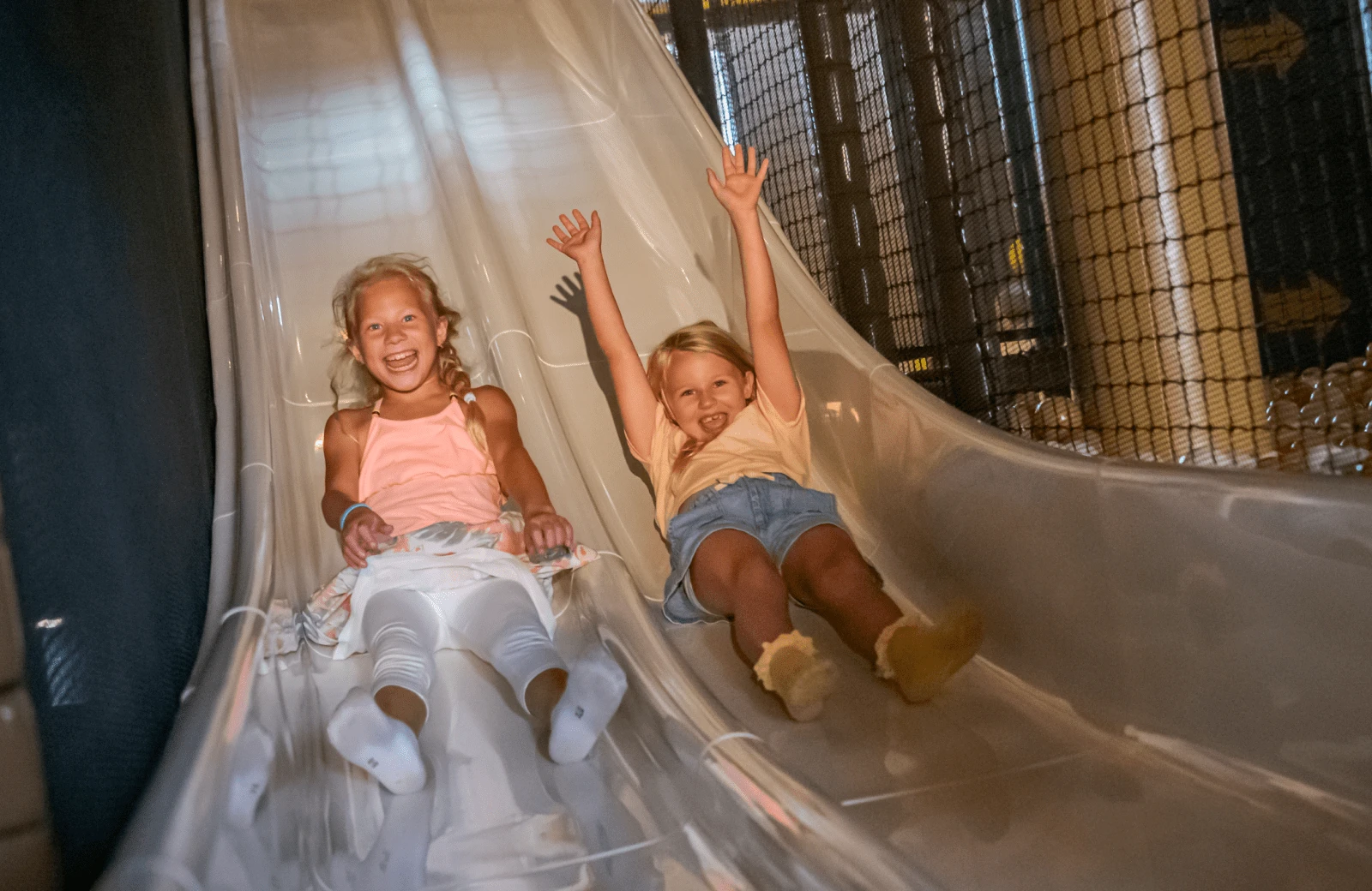 Speelschuur glijbaan